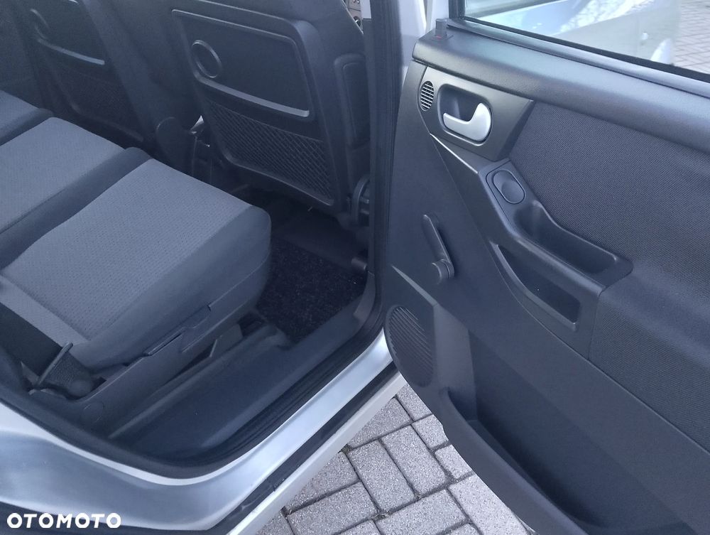 Opel Meriva 1.6 16V Edition - 18