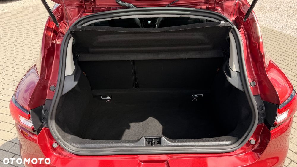 Renault Clio - 37