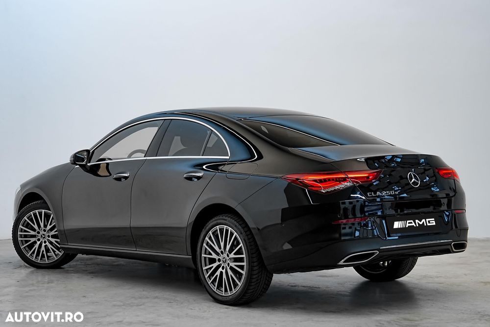 Mercedes-Benz CLA 250 - 9