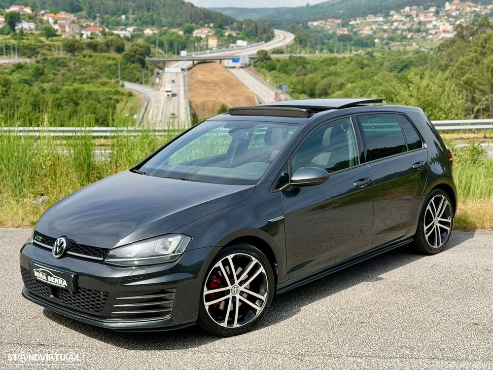 VW Golf 2.0 TDI GTD DSG - 1