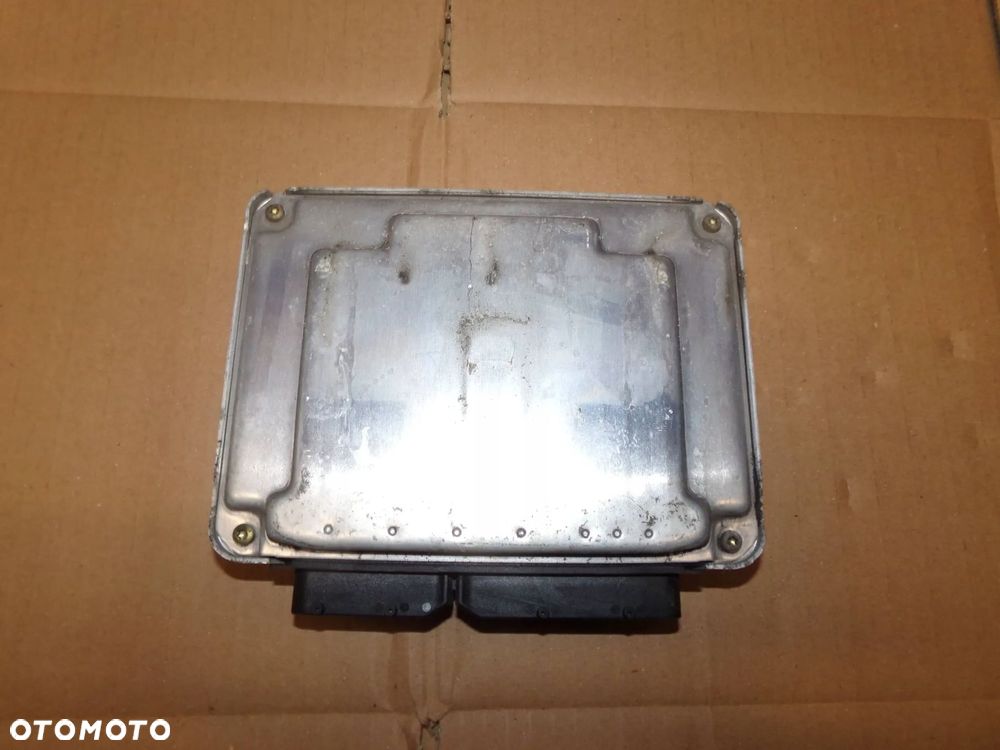 komputer silnika 038906012fb golf iv 1.9 tdi - 2