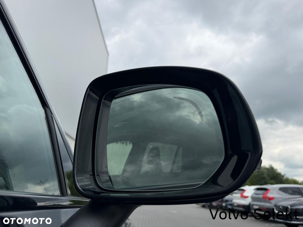 Volvo XC 90 - 40