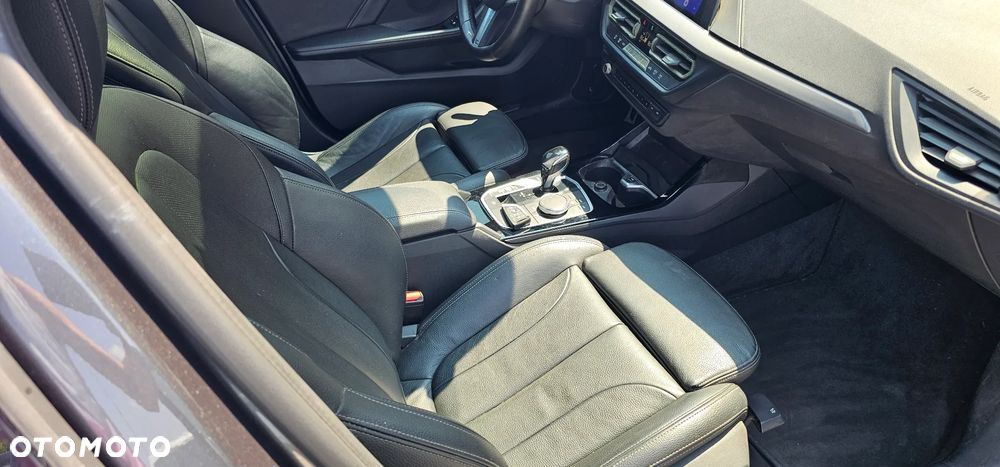 BMW Seria 1 118d Edition M Sport Shadow - 16