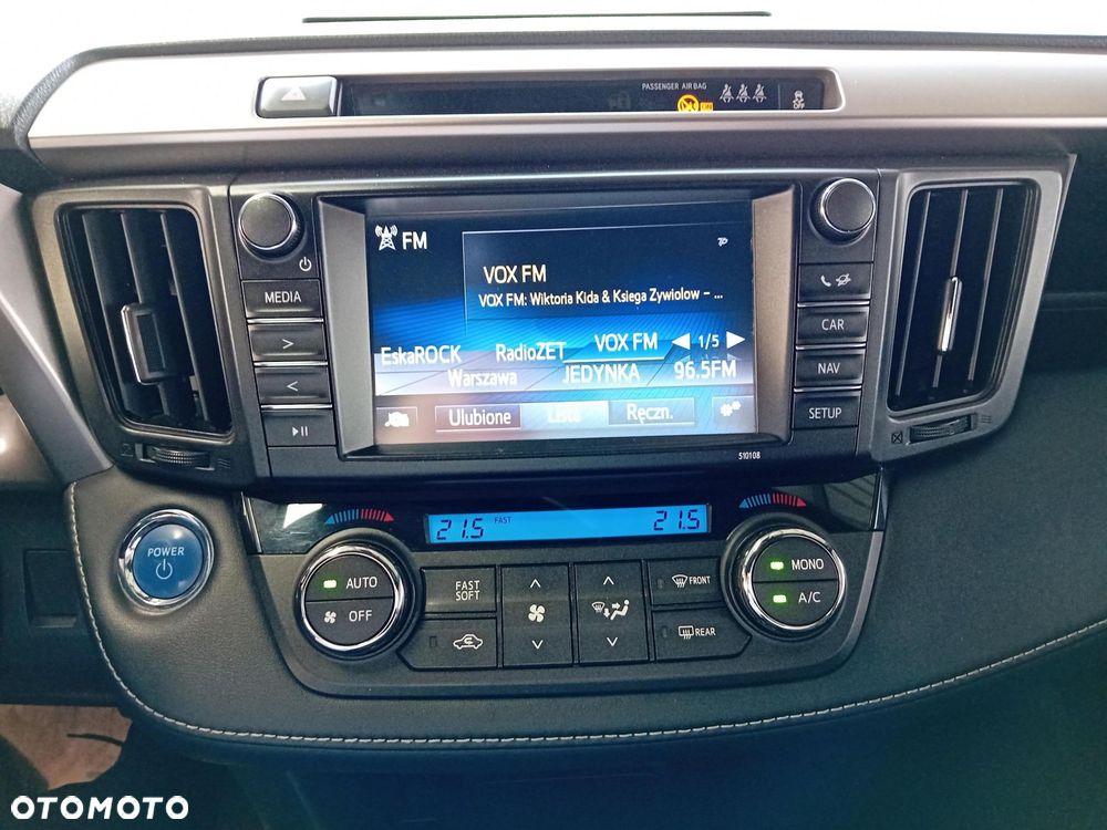 Toyota RAV4 Hybrid Premium 4x2 - 12