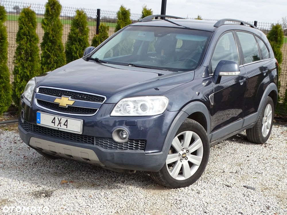 Chevrolet Captiva 2.0 d LT high (deu) - 27
