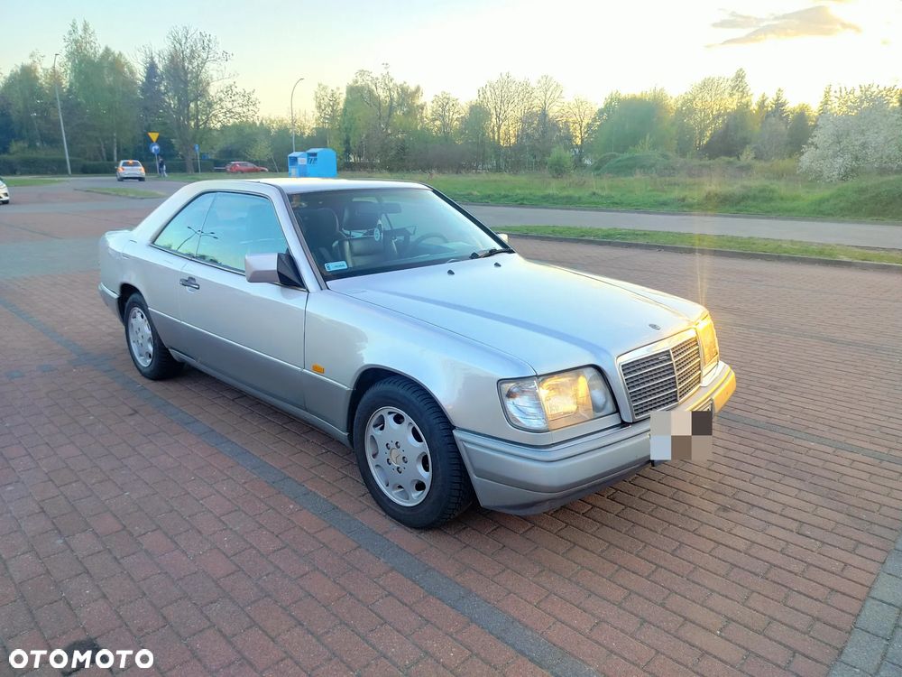 Mercedes-Benz Klasa E - 2