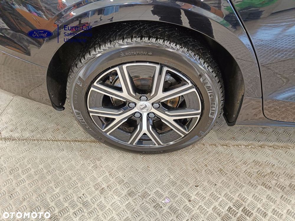Volvo V60 B4 D Geartronic Momentum Pro - 31