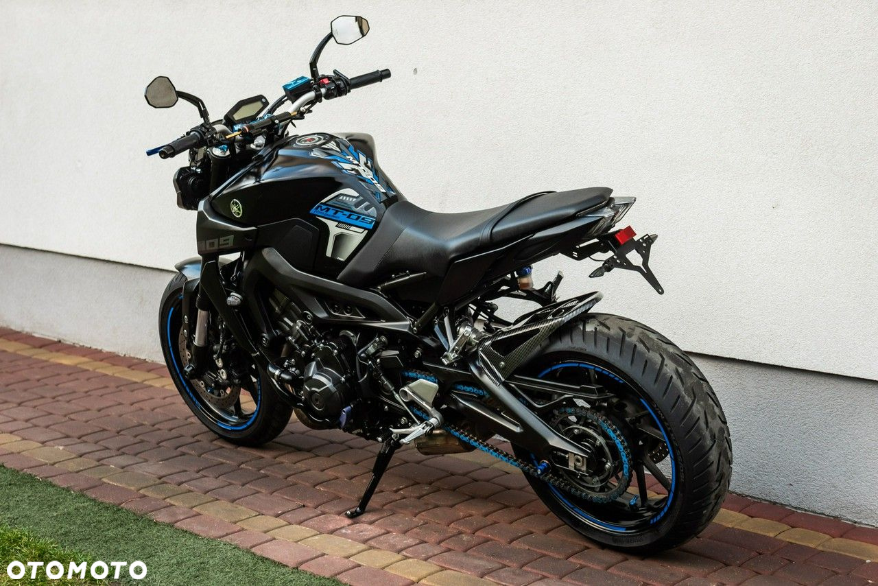 Yamaha MT - 4