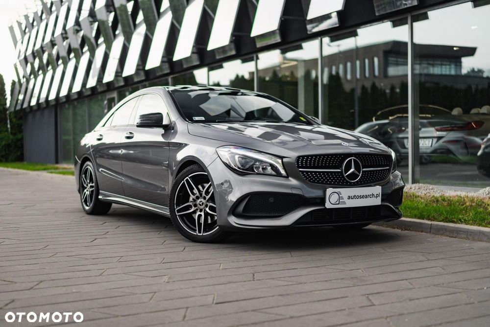 Mercedes-Benz CLA 220 4-Matic AMG Line - 2