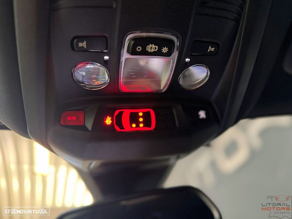 Peugeot 3008 1.2 PureTech Allure Pack EAT8 - 22