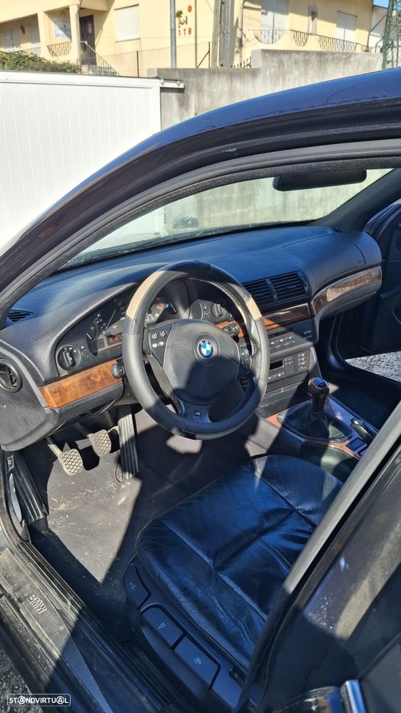 BMW 528 i Touring - 4