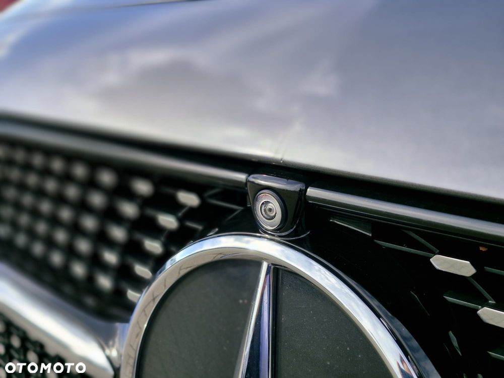 Mercedes-Benz Klasa E 220 d 4-Matic AMG - 35