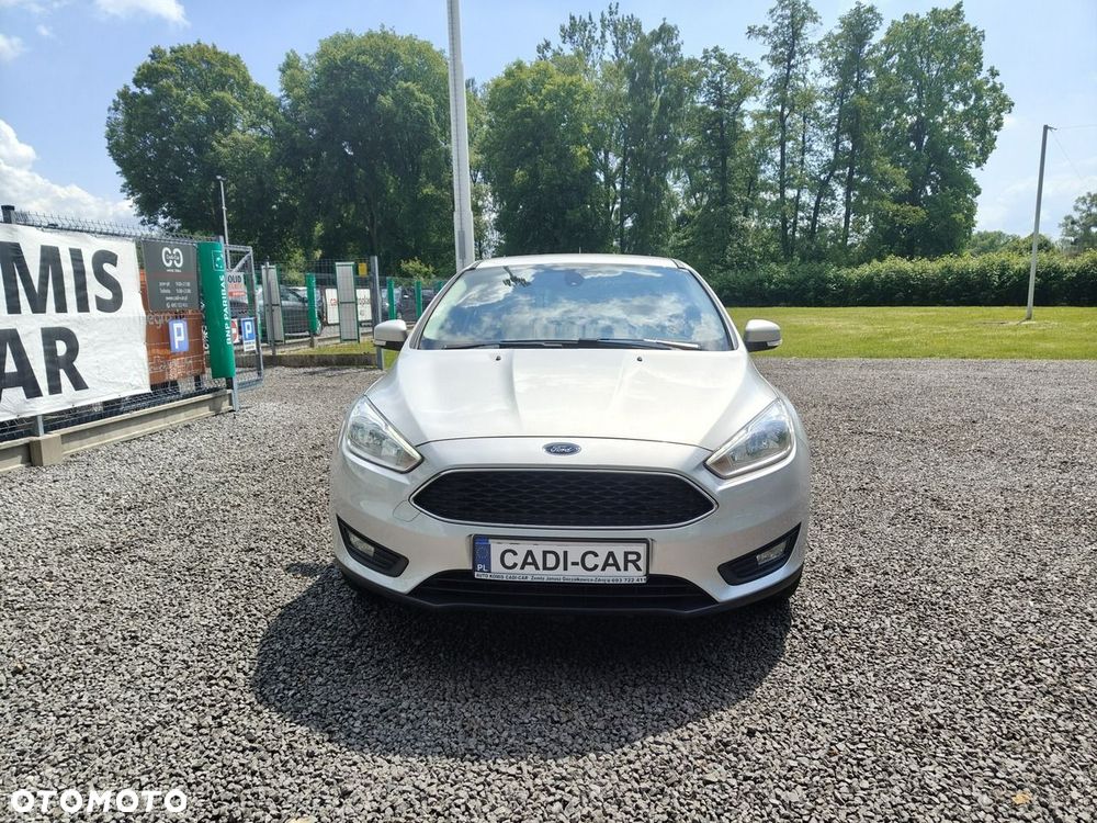Ford Focus 1.6 Ti-VCT Ambiente - 2