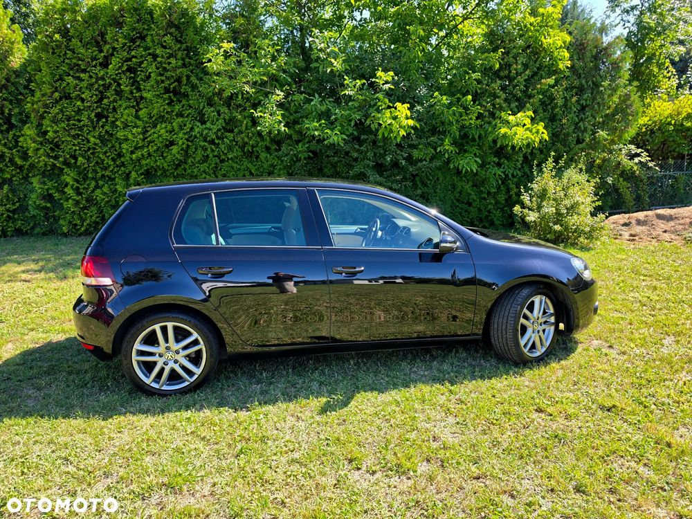 Volkswagen Golf 1.4 TSI Highline - 28