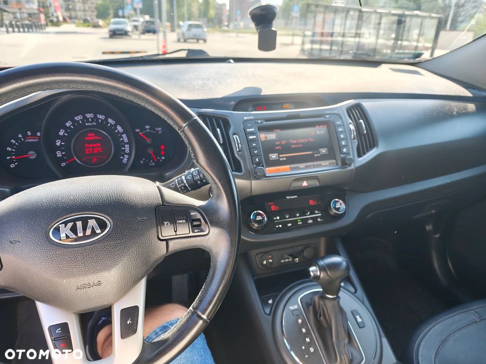 Kia Sportage 2.0 CRDI XL AWD - 13