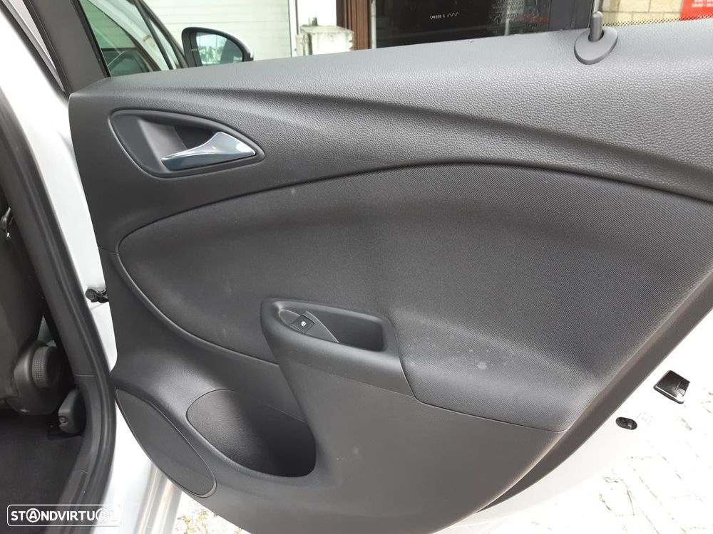 Opel Astra Sports Tourer 1.6 CDTI Edition S/S - 17