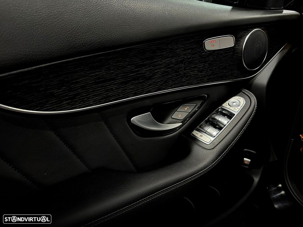 Mercedes-Benz GLC 300 de 4Matic 9G-TRONIC AMG Line - 17