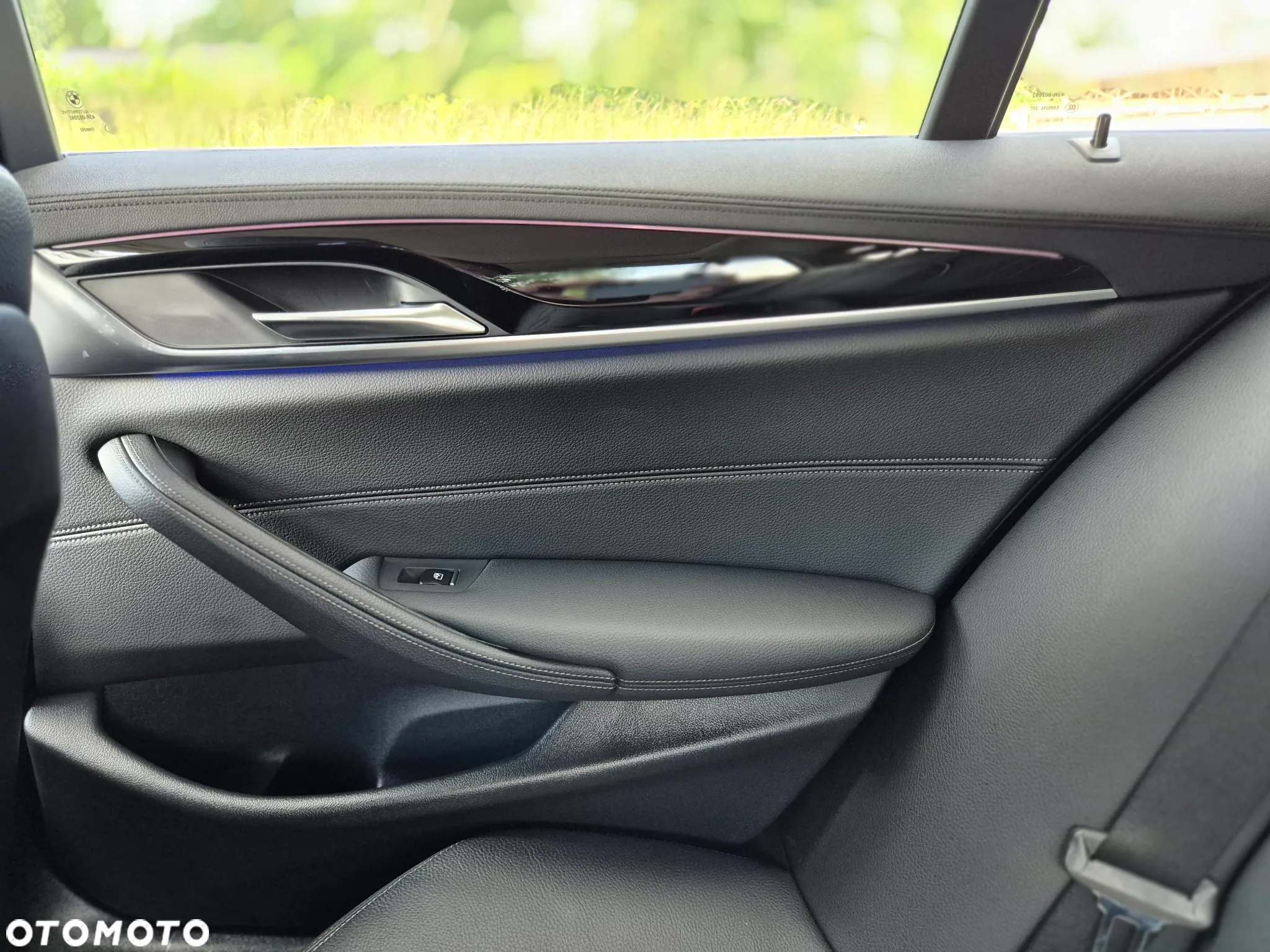 BMW Seria 5 530d xDrive Luxury Line - 27