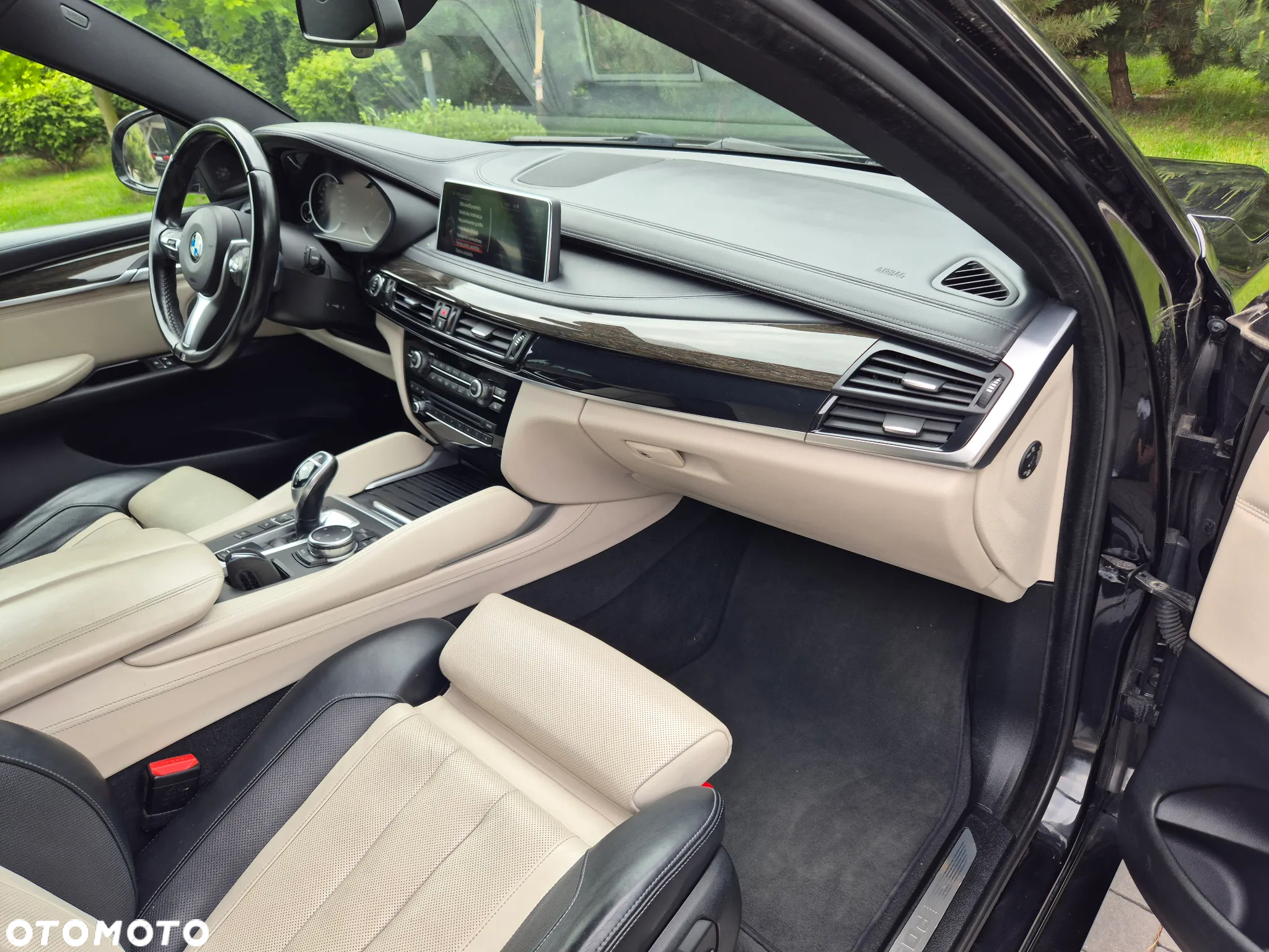 BMW X6 M50d - 26