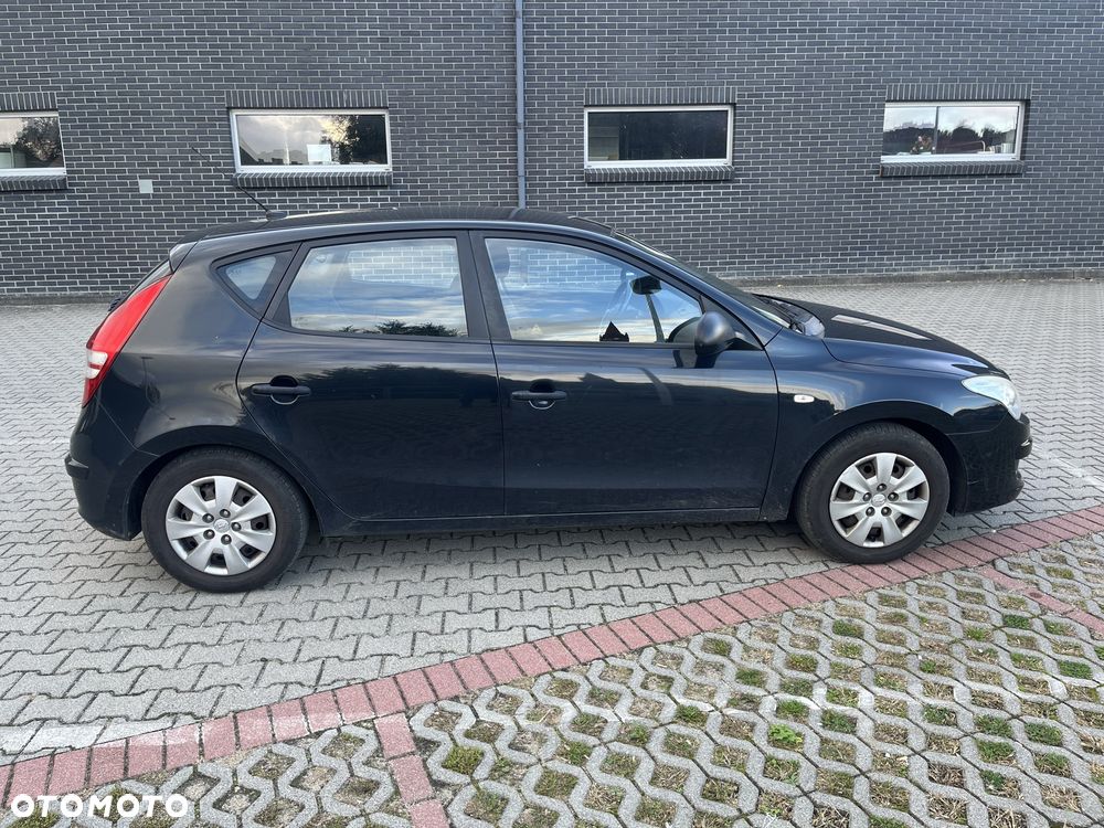 Hyundai I30 2009 photo 2