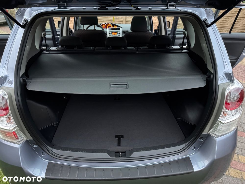Toyota Verso 1.8 Travel - 17