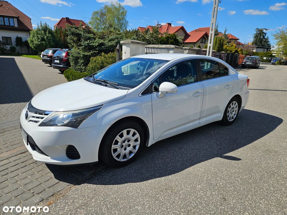 Toyota Avensis 1.6 Active - 1