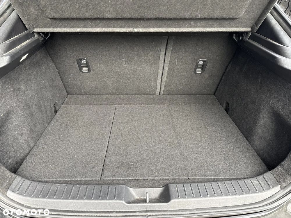 Mazda CX-30 2.0 mHEV Hikari 2WD - 13