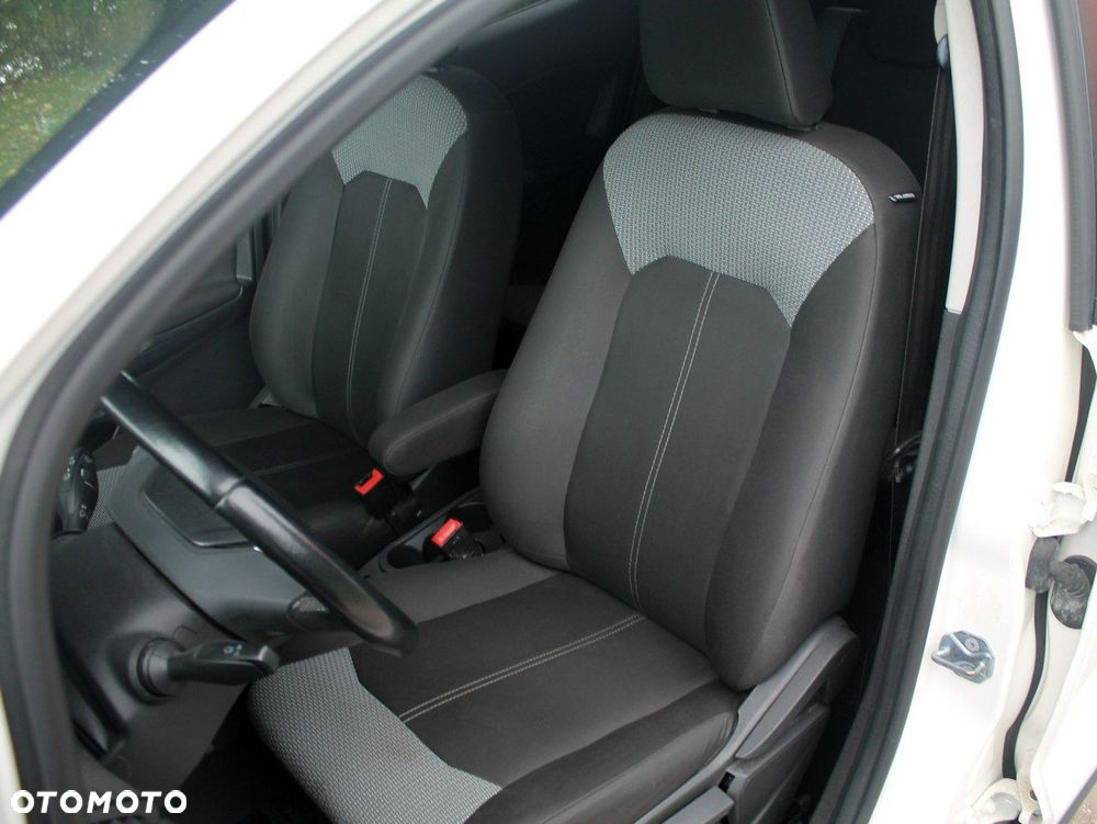 Ford EcoSport - 24