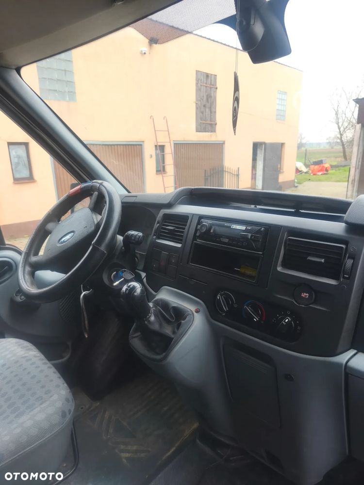 Ford transit - 2
