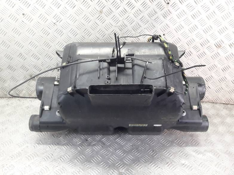 OBUDOWA NAGRZEWNICY WODY VOLVO FL 7/10-4X2L - 2