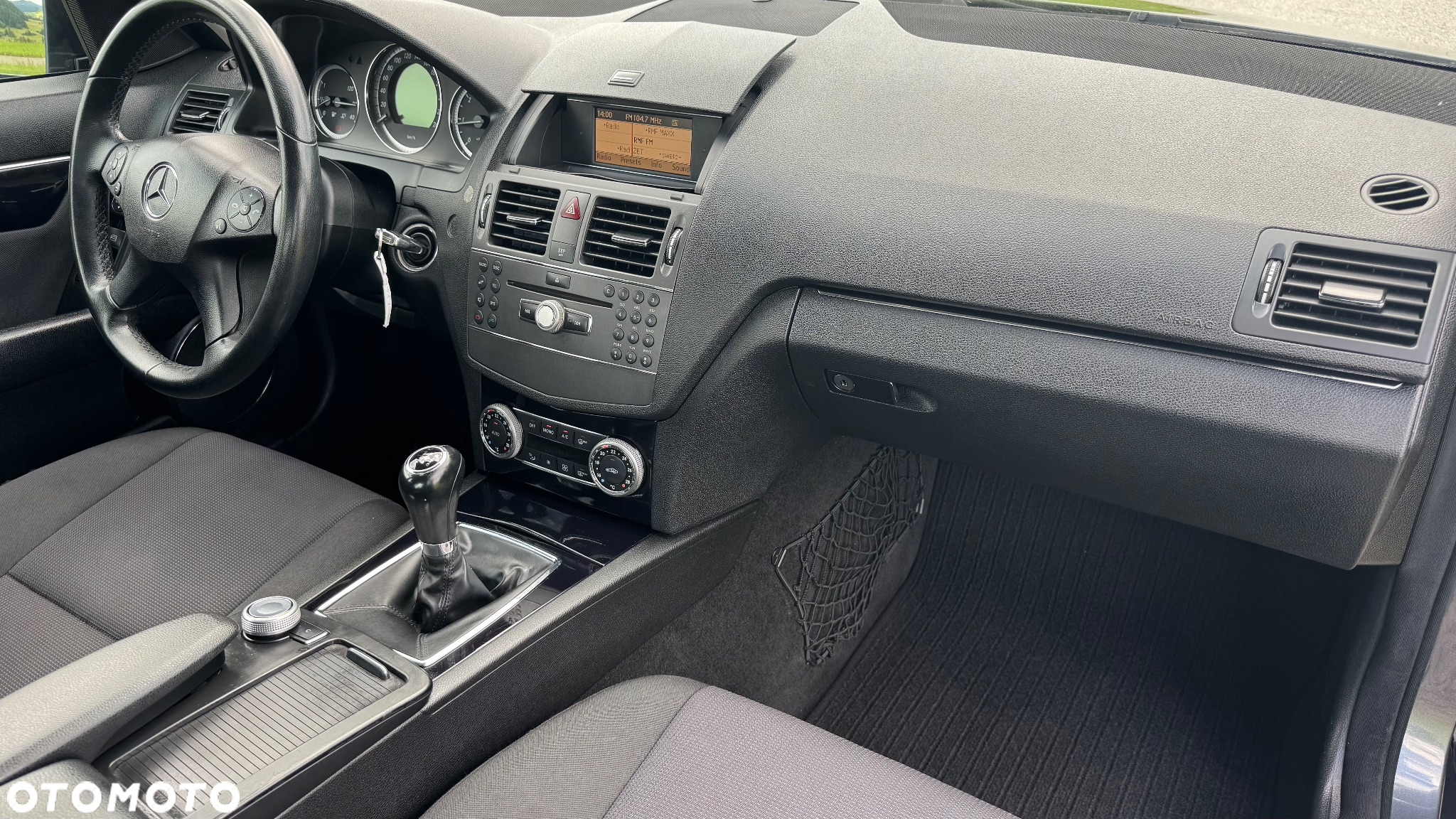 Mercedes-Benz Klasa C 220 CDI BlueEff Elegance - 13
