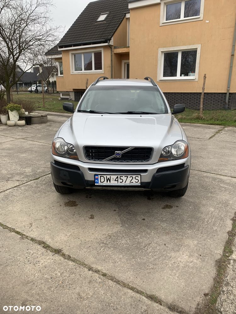 Volvo XC 90 - 1