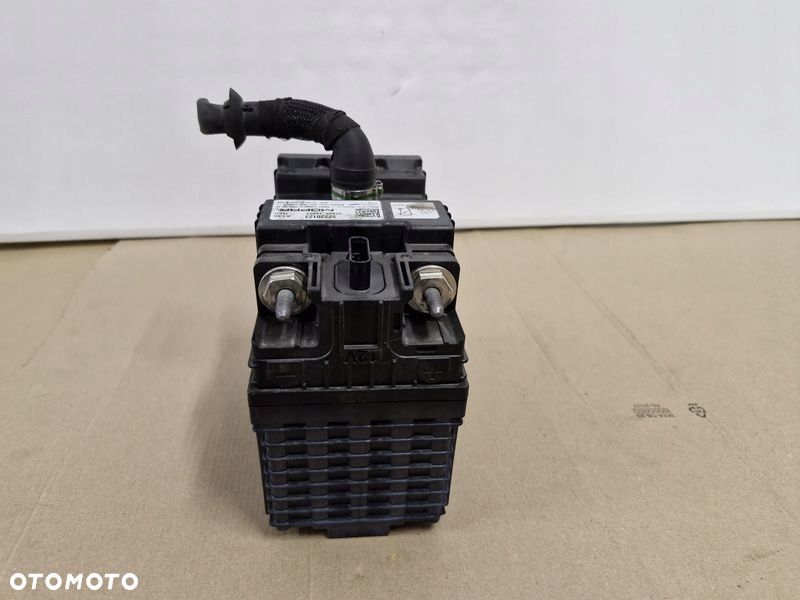 FIAT PANDA III 3 1.0 B HYBRYDA AKUMULATOR BATERIA 52220123 11AH - 9