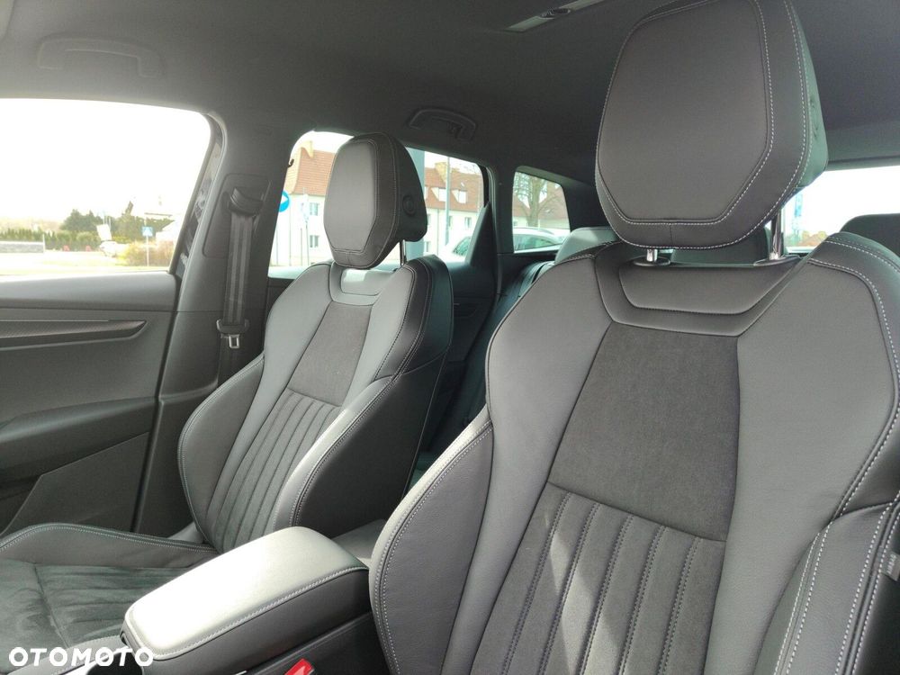 Skoda Karoq 2.0 TSI 4x4 Sportline DSG - 11
