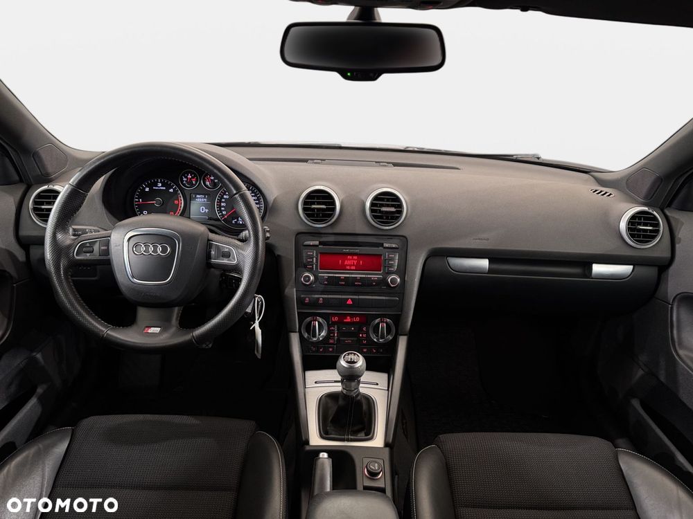 Audi A3 Sportback - 12