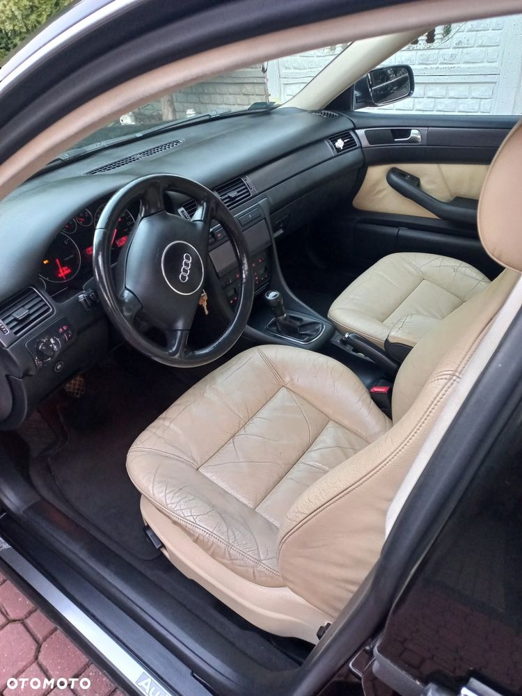 Audi A6 Avant - 5