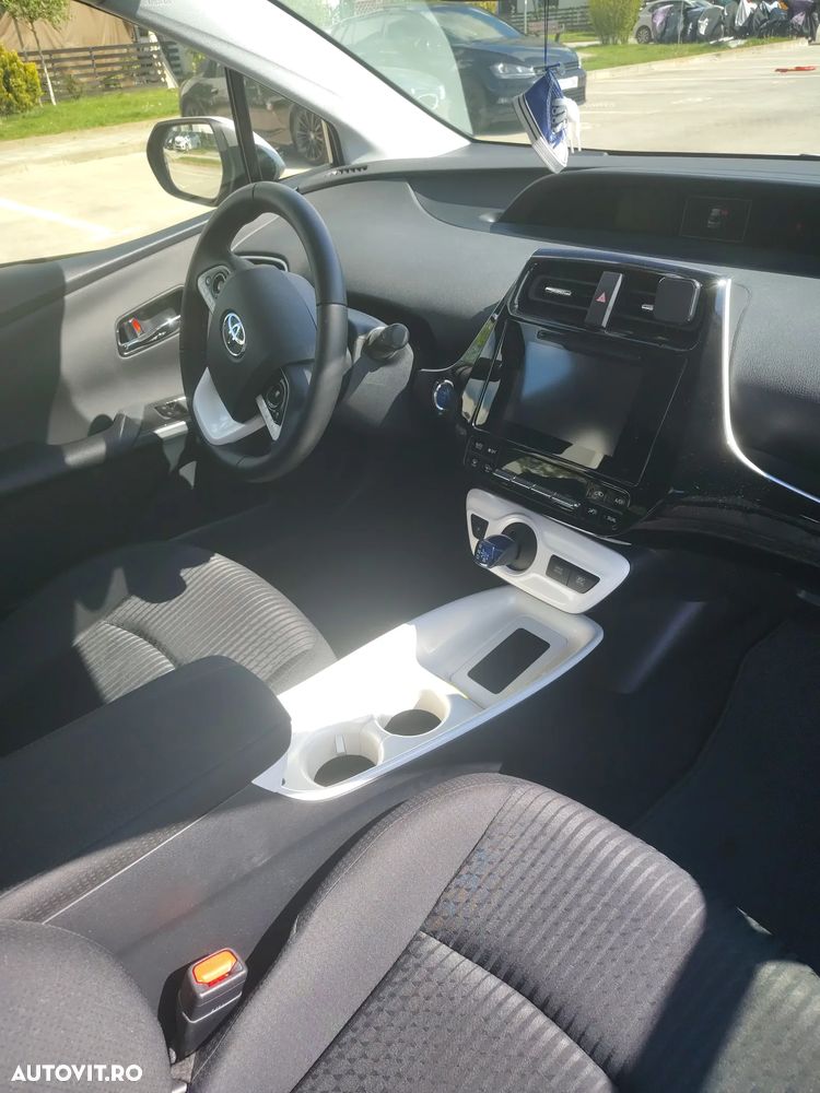 Toyota Prius 1.8 Dual VVT-i Luna - 5