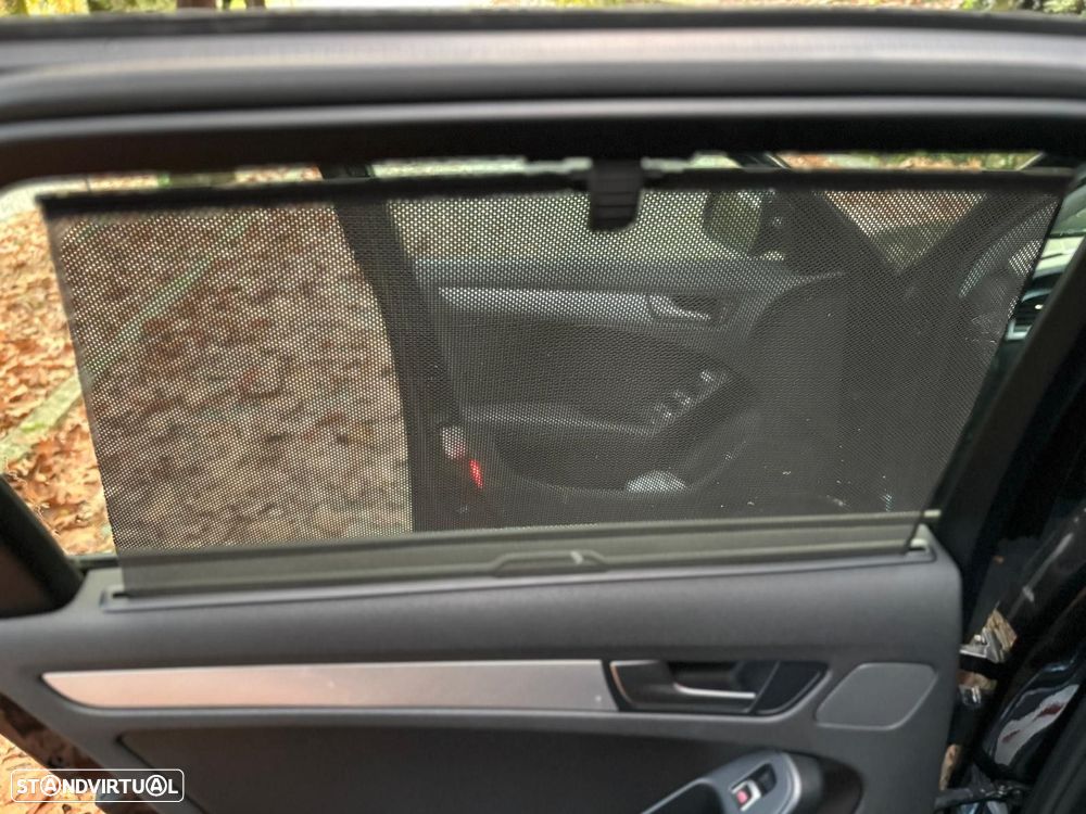 Audi A4 Avant 2.0 TDI S-line - 32