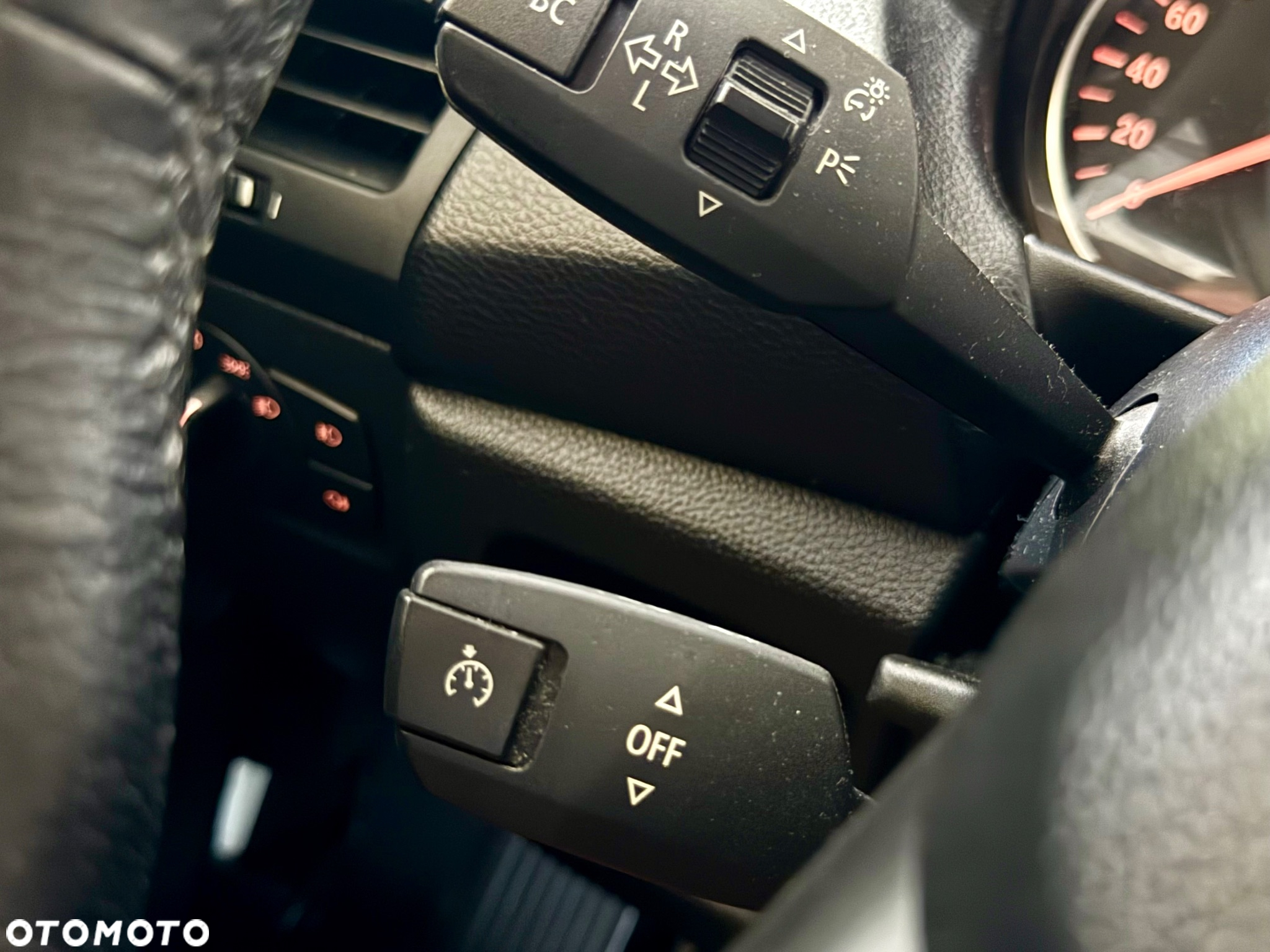 BMW Seria 1 116i - 26
