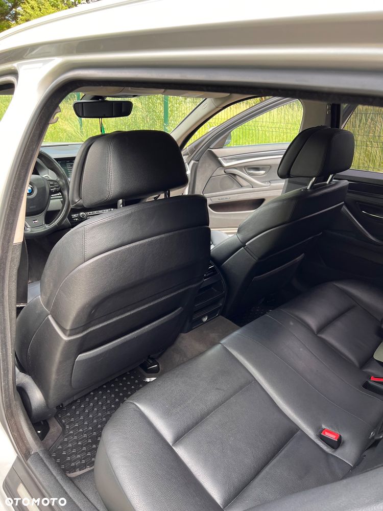 BMW Seria 5 - 13
