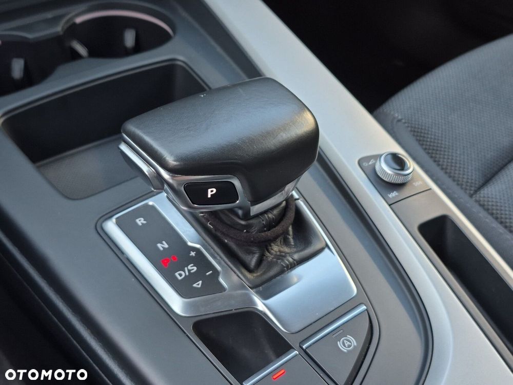 Audi A4 Limousine 35 TFSI S tronic - 20