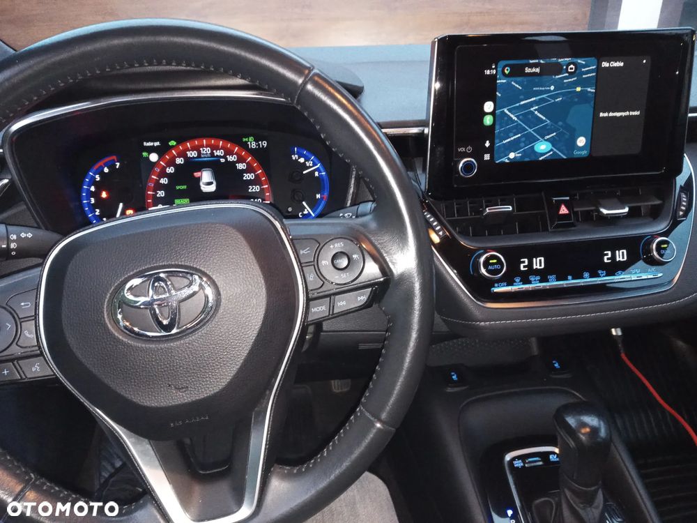 Toyota Corolla 1.8 Hybrid GPF Comfort - 24