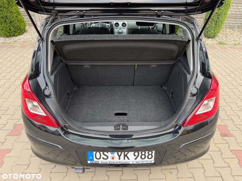 Opel Corsa 1.4 16V Navi - 36