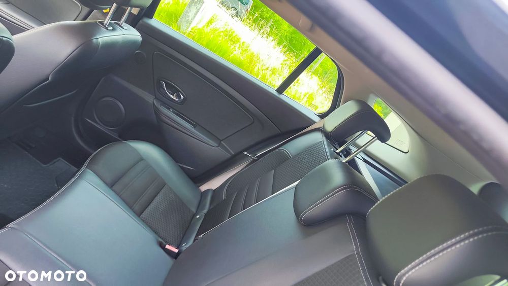 Renault Megane dCi 110 FAP EDC Bose Edition - 22