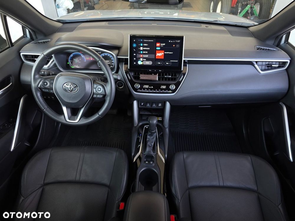 Toyota Corolla Cross 2.0 Hybrid Executive - 9