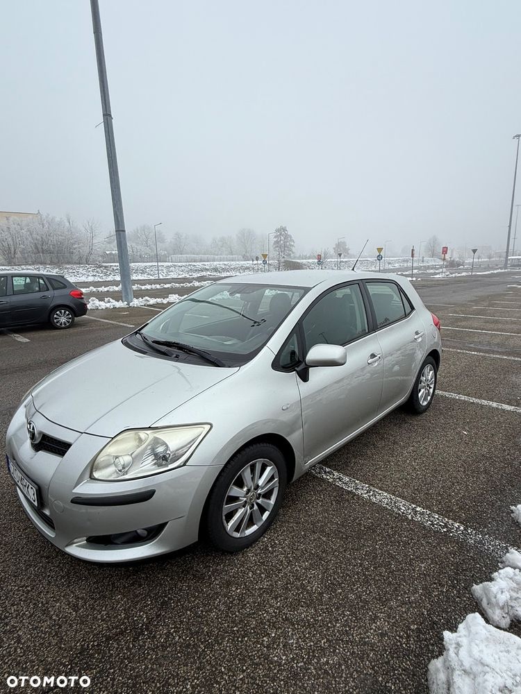 Toyota Auris 2.0 D-4D - 15