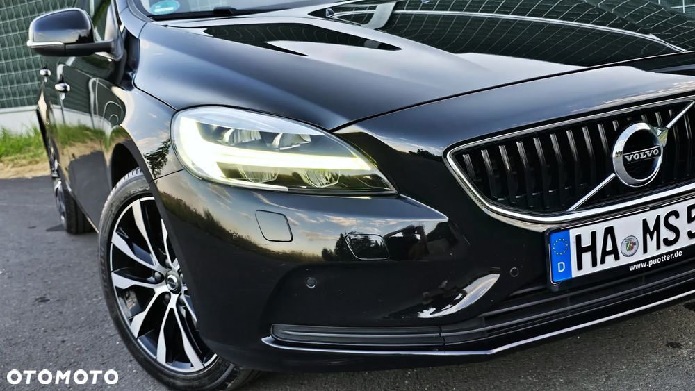 Volvo V40 T2 Drive-E Momentum - 1
