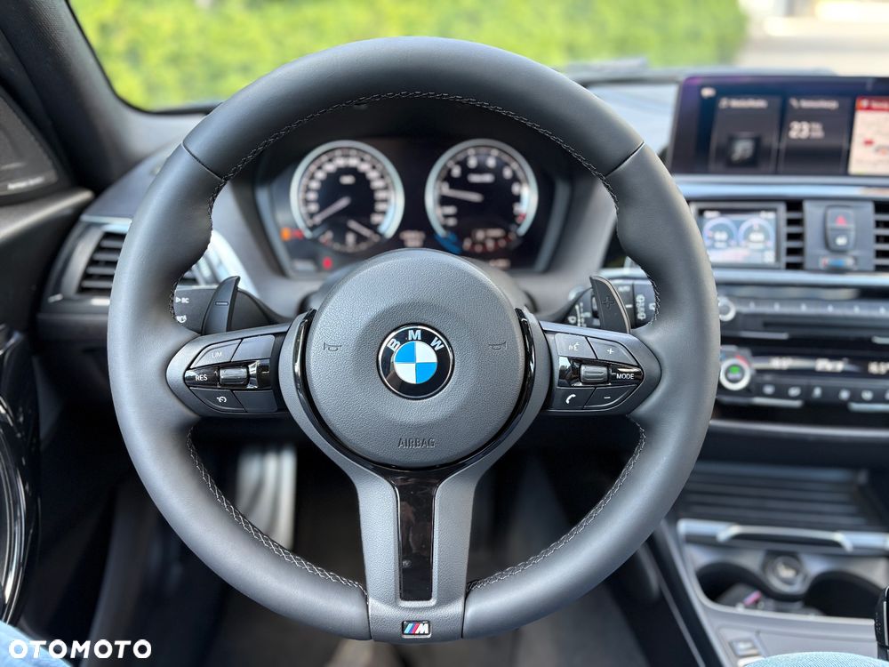 BMW 1M - 21