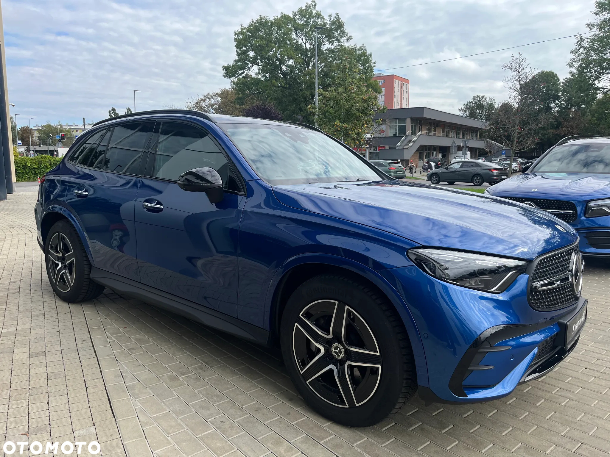 Mercedes-Benz GLC - 9