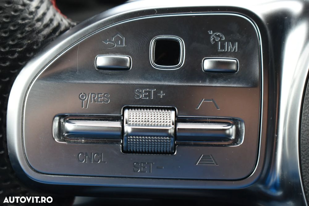 Mercedes-Benz CLA 200 MHEV Coupe - 28